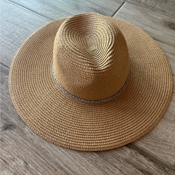 Lane Bryant Tan Sun Hat. New - Picture 4 of 4